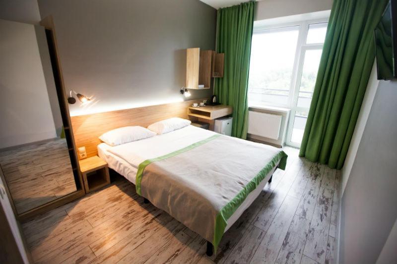 Hotel Vesna Truskavets Exterior photo