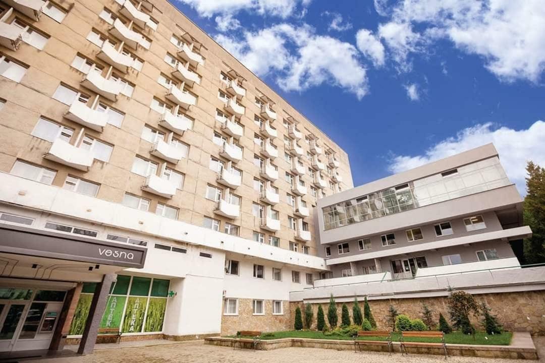 Hotel Vesna Truskavets Exterior photo